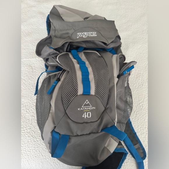 largest north face backpack for school The NF0A52S7 Dyno Backpack, TNF Black / OSFA The Router Size:80 L Cortina Beyond the Hype: Chloë
